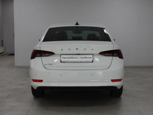 Skoda Octavia IV (A8) с пробегом 2021 года, цена 2 299 900 рублей, 145683 км, лифтбек, Автокод Объявления
