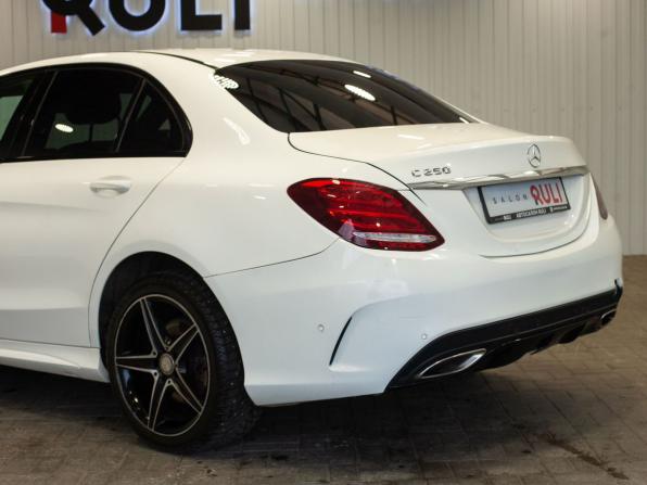 Mercedes-Benz C-Класс IV (W205) с пробегом 2015 года, цена 1 820 000 рублей, 211700 км, седан, Автокод Объявления