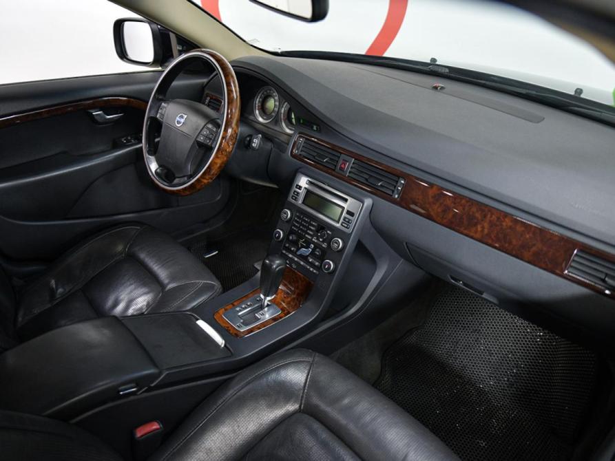 Volvo XC70 II Москва  - изображение 10