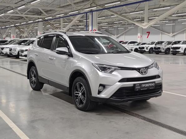 Toyota RAV4 IV (XA40) Рестайлинг с пробегом 2016 года, цена 2 280 000 рублей, 125771 км, внедорожник, Автокод Объявления