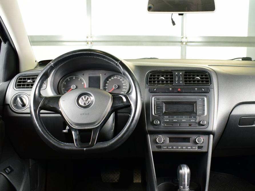 Volkswagen Polo V Рестайлинг Кемерово  - изображение 9