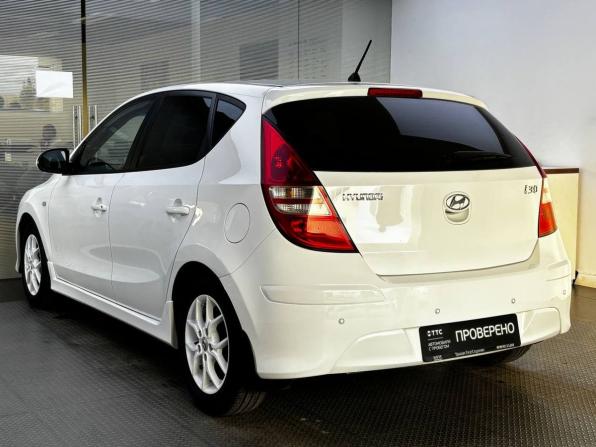 Hyundai i30 I Рестайлинг с пробегом 2010 года, цена 955 000 рублей, 132089 км, хэтчбек, Автокод Объявления