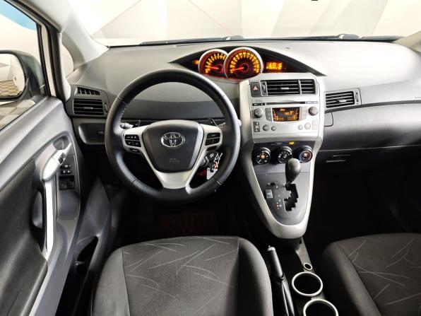 Toyota Verso I с пробегом 2012 года, цена 995 000 рублей, 258370 км, компактвэн, Автокод Объявления
