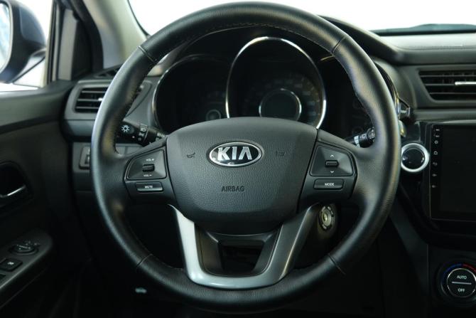 Kia Rio III с пробегом 2014 года, цена 1 319 000 рублей, 90710 км, седан, Автокод Объявления