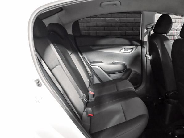 Kia Rio IV Рестайлинг с пробегом 2021 года, цена 1 500 000 рублей, 171438 км, седан, Автокод Объявления