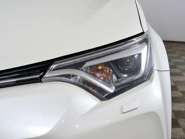 Toyota RAV4 IV (XA40) Рестайлинг с пробегом 2017 года, цена 2 279 000 рублей, 166058 км, внедорожник, Автокод Объявления