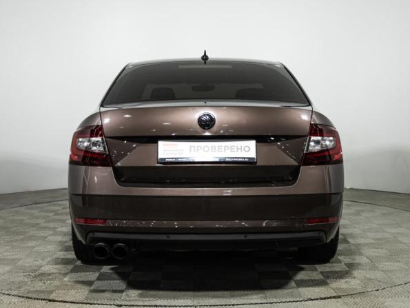 Skoda Octavia III (A7) Рестайлинг с пробегом 2018 года, цена 1 549 700 рублей, 136327 км, лифтбек, Автокод Объявления