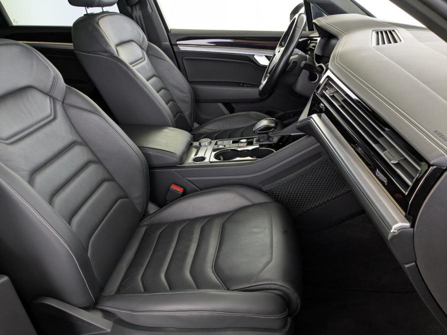 Volkswagen Touareg III Москва  - изображение 25