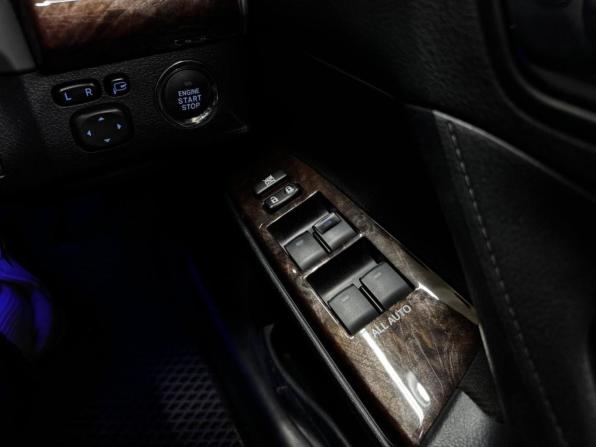 Toyota Mark X II Рестайлинг 2 с пробегом 2019 года, цена 2 549 000 рублей, 40000 км, седан, Автокод Объявления