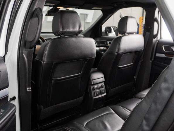 Ford Explorer V Рестайлинг с пробегом 2015 года, цена 2 800 000 рублей, 161629 км, внедорожник, Автокод Объявления