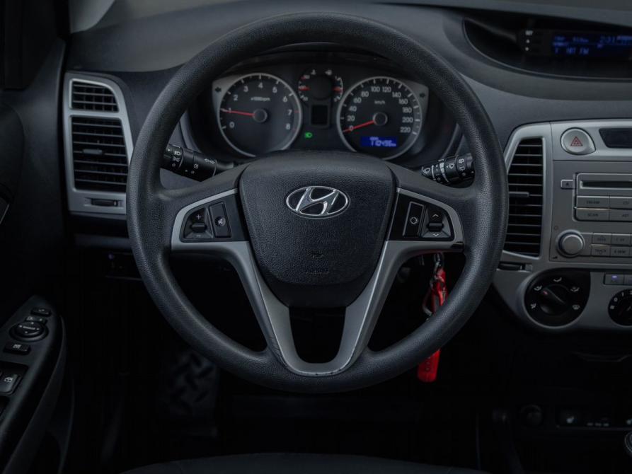 Hyundai i20 I Тюмень  - изображение 8