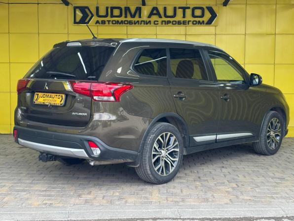 Mitsubishi Outlander III Рестайлинг 2 с пробегом 2015 года, цена 1 949 000 рублей, 115000 км, внедорожник, Автокод Объявления