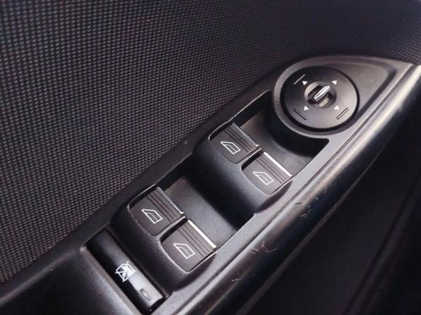 Ford Focus III с пробегом 2014 года, цена 545 000 рублей, 180293 км, хэтчбек, Автокод Объявления