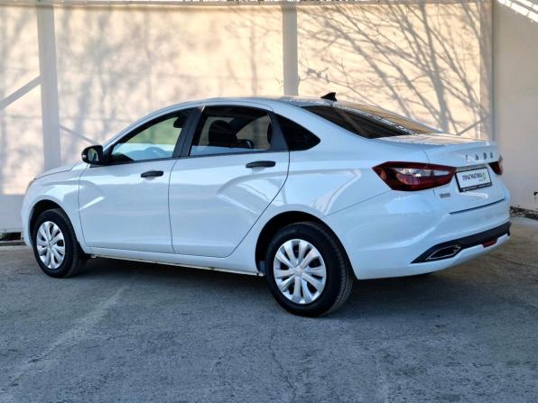 Lada (ВАЗ) Vesta I Рестайлинг (NG) с пробегом 2024 года, цена 1 345 000 рублей, 23047 км, седан, Автокод Объявления