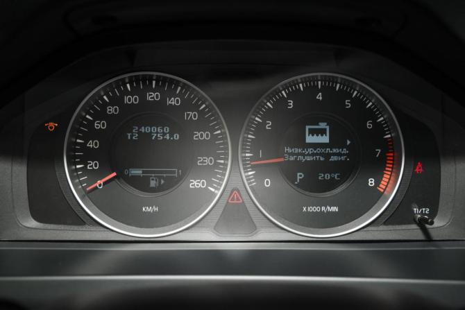 Volvo S60 II с пробегом 2012 года, цена 899 000 рублей, 240090 км, седан, Автокод Объявления