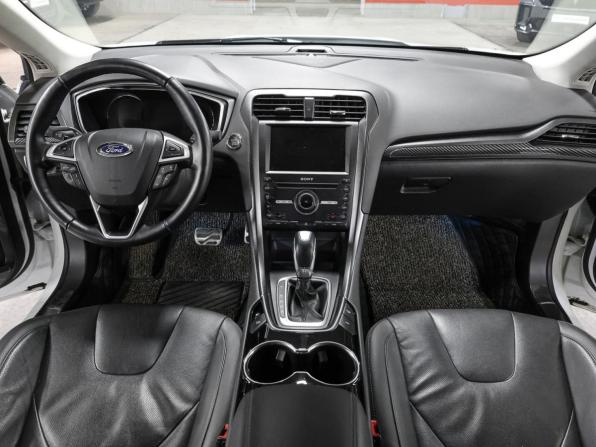 Ford Mondeo V с пробегом 2015 года, цена 1 827 000 рублей, 113913 км, седан, Автокод Объявления
