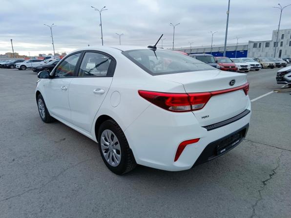 Kia Rio IV с пробегом 2018 года, цена 1 299 995 рублей, 46000 км, седан, Автокод Объявления