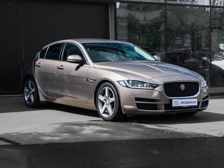 Jaguar XE I Москва  - изображение 3