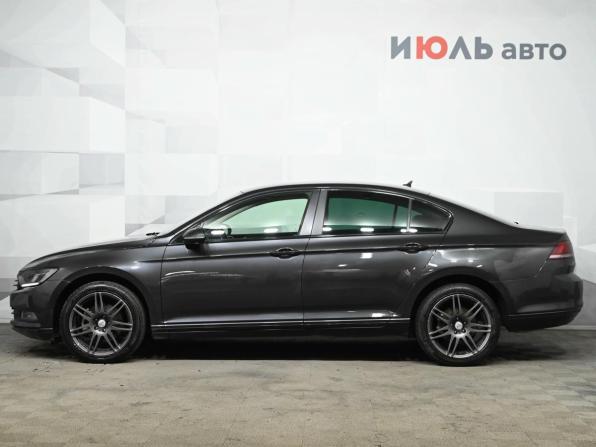 Volkswagen Passat B8 с пробегом 2019 года, цена 2 130 000 рублей, 159388 км, седан, Автокод Объявления