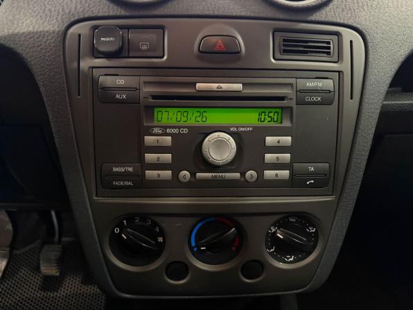 Ford Fusion I Рестайлинг с пробегом 2008 года, цена 497 000 рублей, 191336 км, хэтчбек, Автокод Объявления