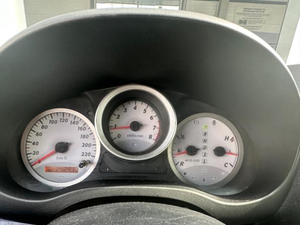Toyota RAV4 II (XA20) Рестайлинг с пробегом 2004 года, цена 660 000 рублей, 242511 км, внедорожник, Автокод Объявления