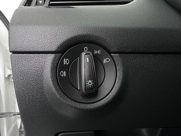 Skoda Octavia III (A7) Рестайлинг с пробегом 2018 года, цена 1 695 000 рублей, 76100 км, лифтбек, Автокод Объявления