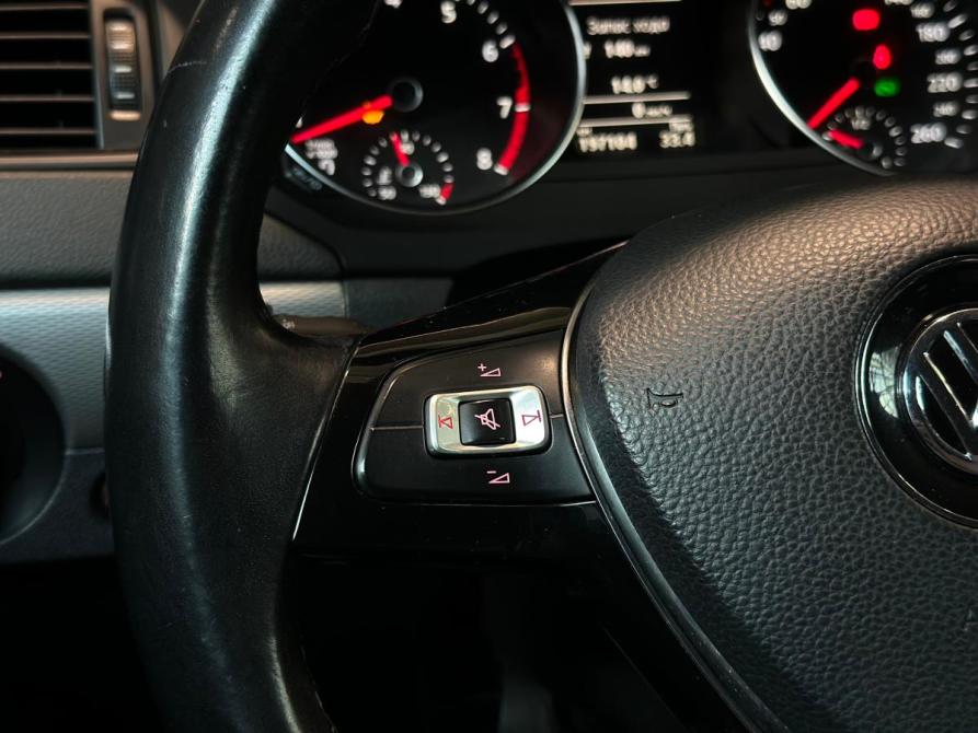 Volkswagen Jetta VI Рестайлинг Челябинск  - изображение 20