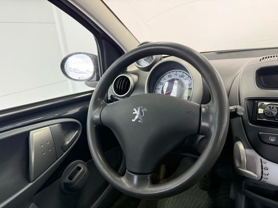 Peugeot 107 I Уфа  - изображение 8