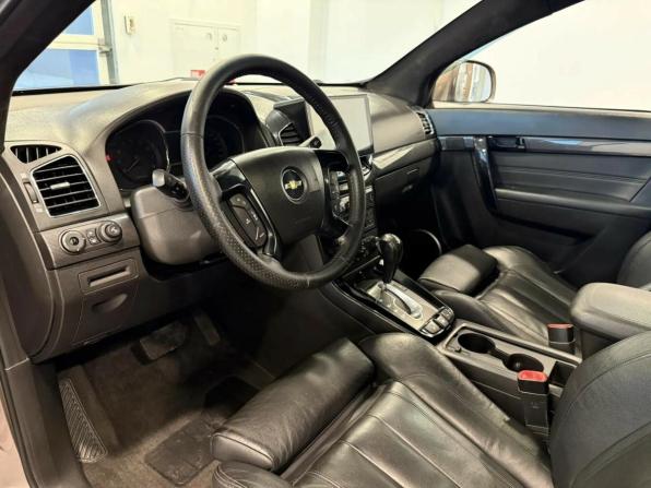 Chevrolet Captiva I Рестайлинг с пробегом 2013 года, цена 1 230 000 рублей, 228404 км, внедорожник, Автокод Объявления