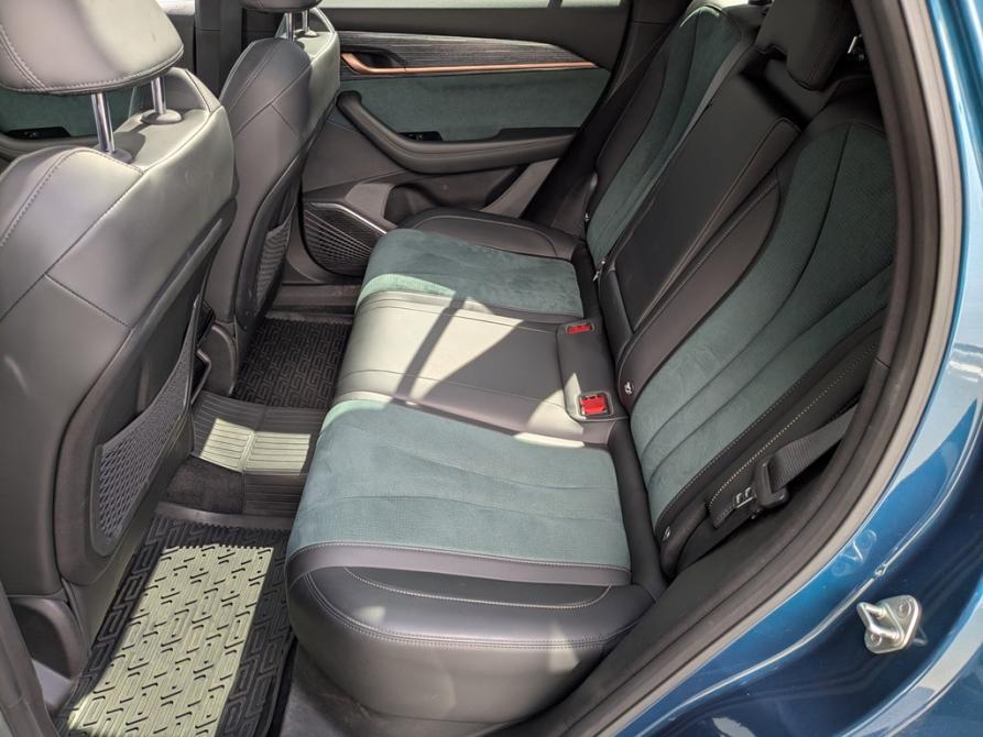 Geely Monjaro I Москва  - изображение 17