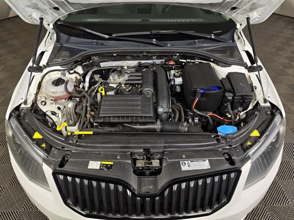 Skoda Octavia III (A7) с пробегом 2015 года, цена 891 520 рублей, 257855 км, лифтбек, Автокод Объявления