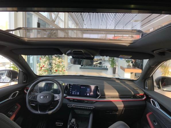 Geely Coolray I Рестайлинг с пробегом 2024 года, цена 2 700 000 рублей, 57 км, внедорожник, Автокод Объявления
