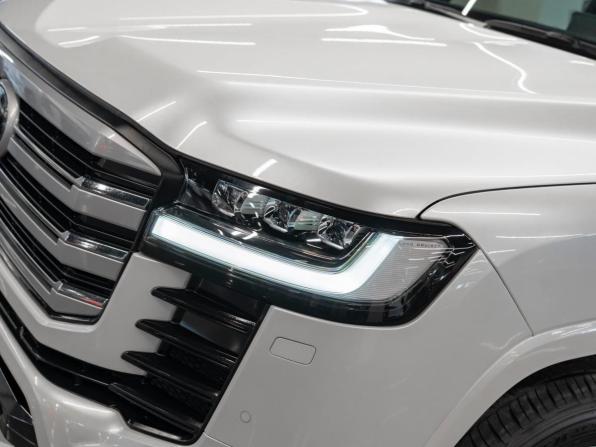 Toyota Land Cruiser 300 Series с пробегом 2025 года, цена 14 850 000 рублей, 35 км, внедорожник, Автокод Объявления