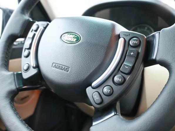 Land Rover Range Rover III Рестайлинг с пробегом 2006 года, цена 1 709 900 рублей, 174000 км, внедорожник, Автокод Объявления