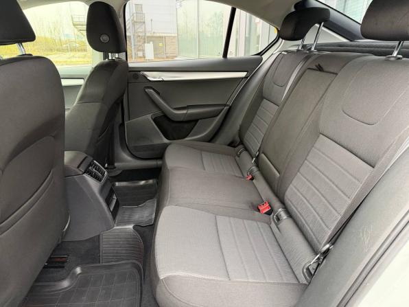 Skoda Octavia III (A7) с пробегом 2017 года, цена 1 365 000 рублей, 143100 км, лифтбек, Автокод Объявления