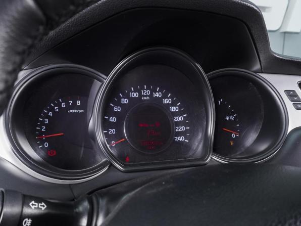 Kia Ceed II с пробегом 2015 года, цена 1 099 000 рублей, 140343 км, хэтчбек, Автокод Объявления