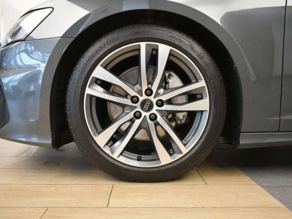 Audi A6 V (C8) Рестайлинг с пробегом 2024 года, цена 6 890 000 рублей, 32800 км, седан, Автокод Объявления