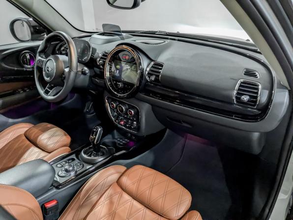 Mini Clubman II Рестайлинг с пробегом 2022 года, цена 3 700 000 рублей, 33127 км, универсал, Автокод Объявления