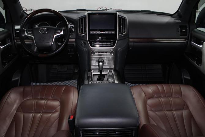 Toyota Land Cruiser 200 Series Рестайлинг 2 с пробегом 2020 года, цена 8 900 000 рублей, 80300 км, внедорожник, Автокод Объявления
