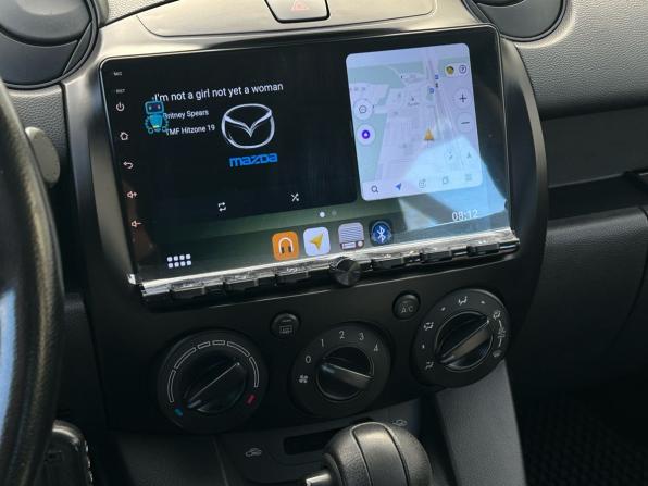 Mazda 2 II (DE) с пробегом 2008 года, цена 640 000 рублей, 93150 км, хэтчбек, Автокод Объявления