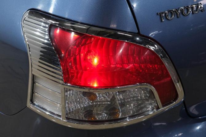 Toyota Yaris II с пробегом 2007 года, цена 599 000 рублей, 244000 км, седан, Автокод Объявления