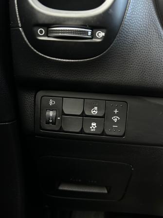 Kia Soul II Рестайлинг с пробегом 2019 года, цена 1 570 000 рублей, 119314 км, хэтчбек, Автокод Объявления