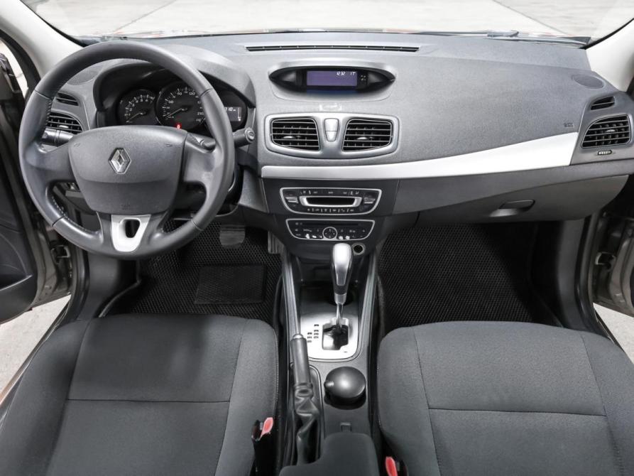 Renault Fluence I Москва  - изображение 15