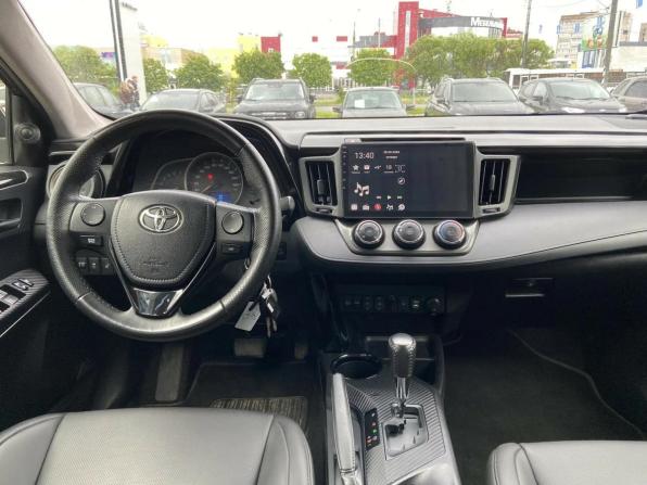 Toyota RAV4 IV (XA40) с пробегом 2015 года, цена 1 832 000 рублей, 238460 км, внедорожник, Автокод Объявления