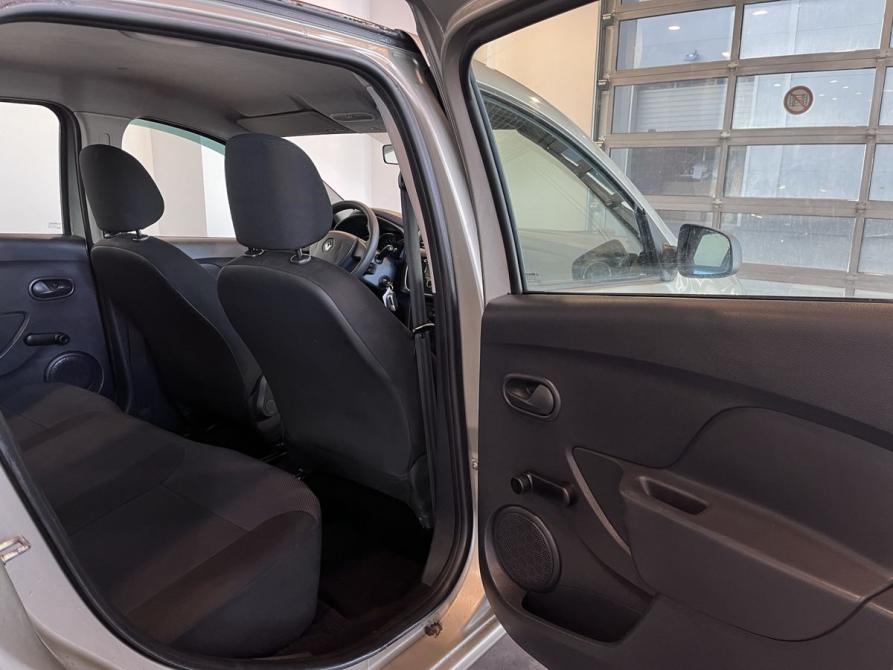 Renault Logan II Чебоксары  - изображение 26