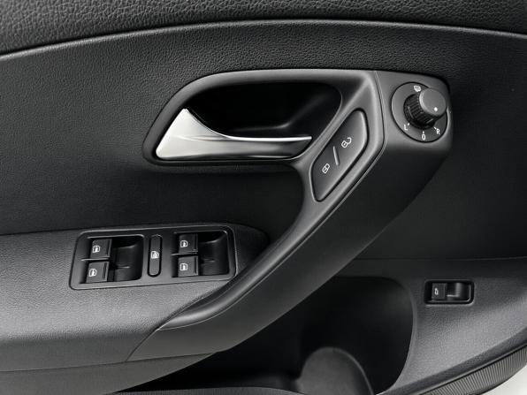 Volkswagen Polo V Рестайлинг с пробегом 2019 года, цена 1 580 000 рублей, 74538 км, седан, Автокод Объявления
