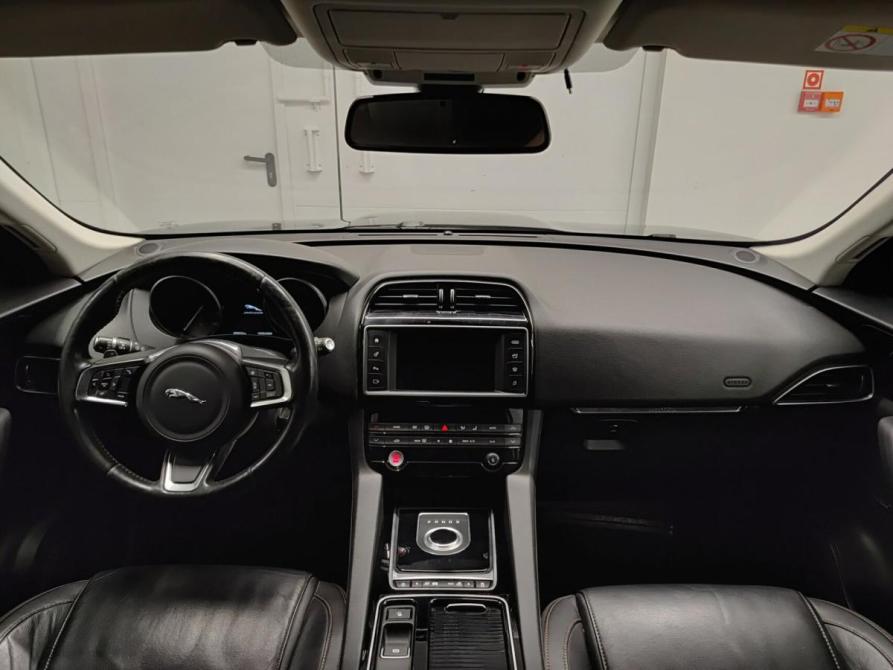 Jaguar F-Pace I Казань  - изображение 17