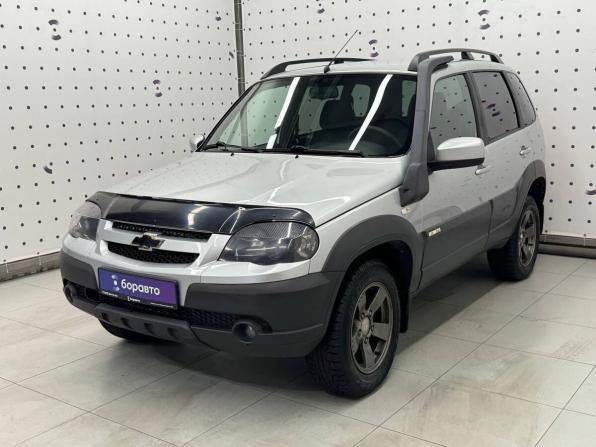 Chevrolet Niva I Рестайлинг с пробегом 2017 года, цена 799 000 рублей, 140749 км, внедорожник, Автокод Объявления