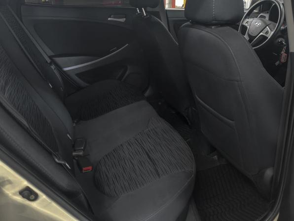 Hyundai Solaris I Рестайлинг с пробегом 2014 года, цена 1 249 000 рублей, 93000 км, седан, Автокод Объявления