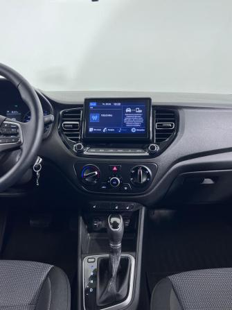 Hyundai Solaris II Рестайлинг с пробегом 2021 года, цена 1 222 000 рублей, 171518 км, седан, Автокод Объявления